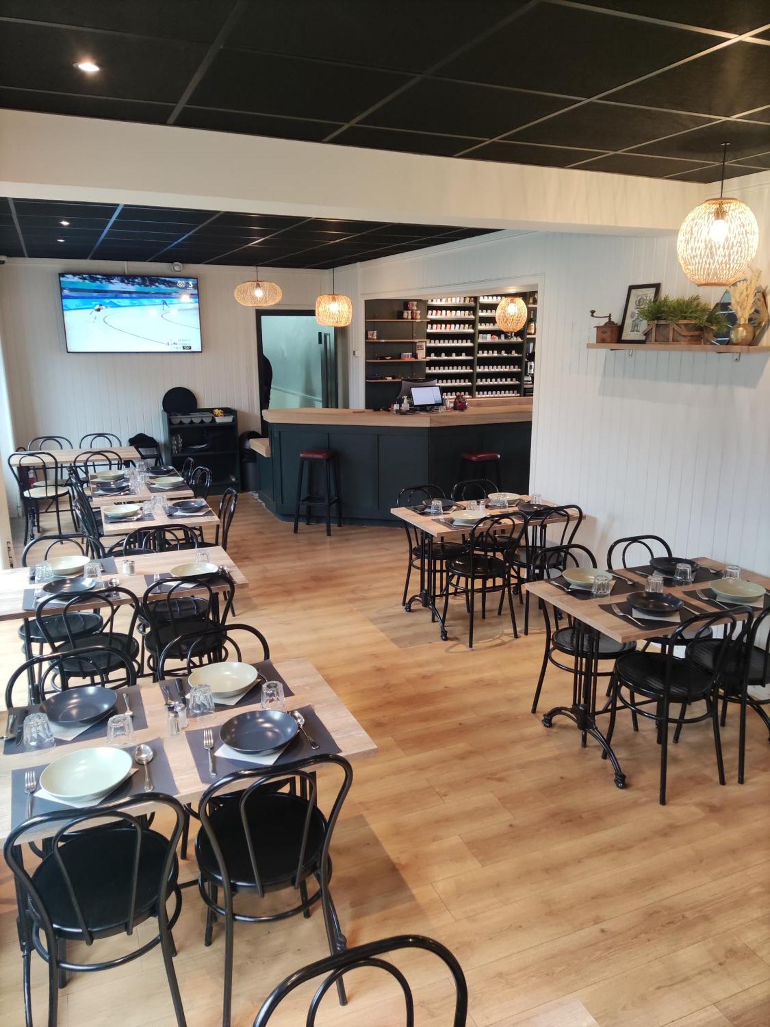 Le Bistro Otel Olemps Dış mekan fotoğraf